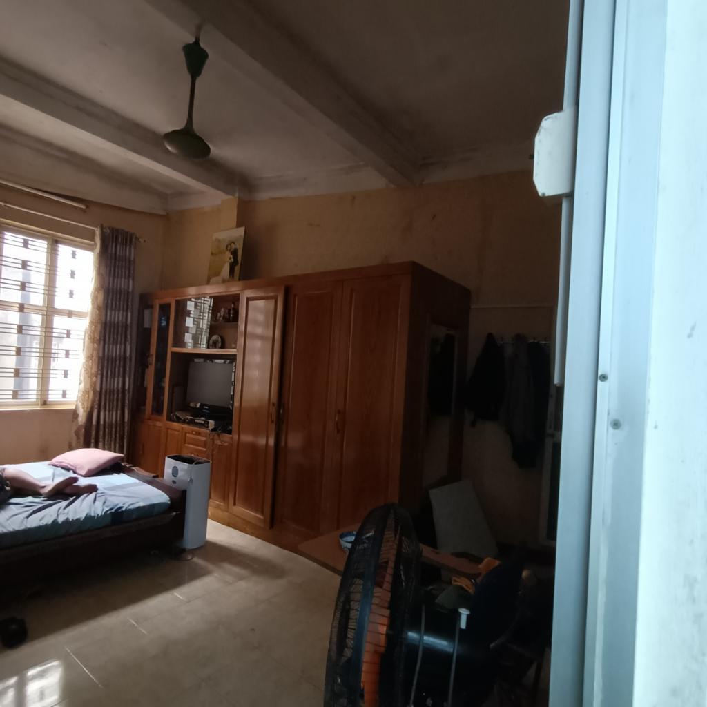 Bán nhà Chợ Khâm Thiên - diện tích 73m2 3 tầng - CỰC HIẾM, LÔ GÓC, 3 MẶT THOÁNG - giá 19,5 tỷ