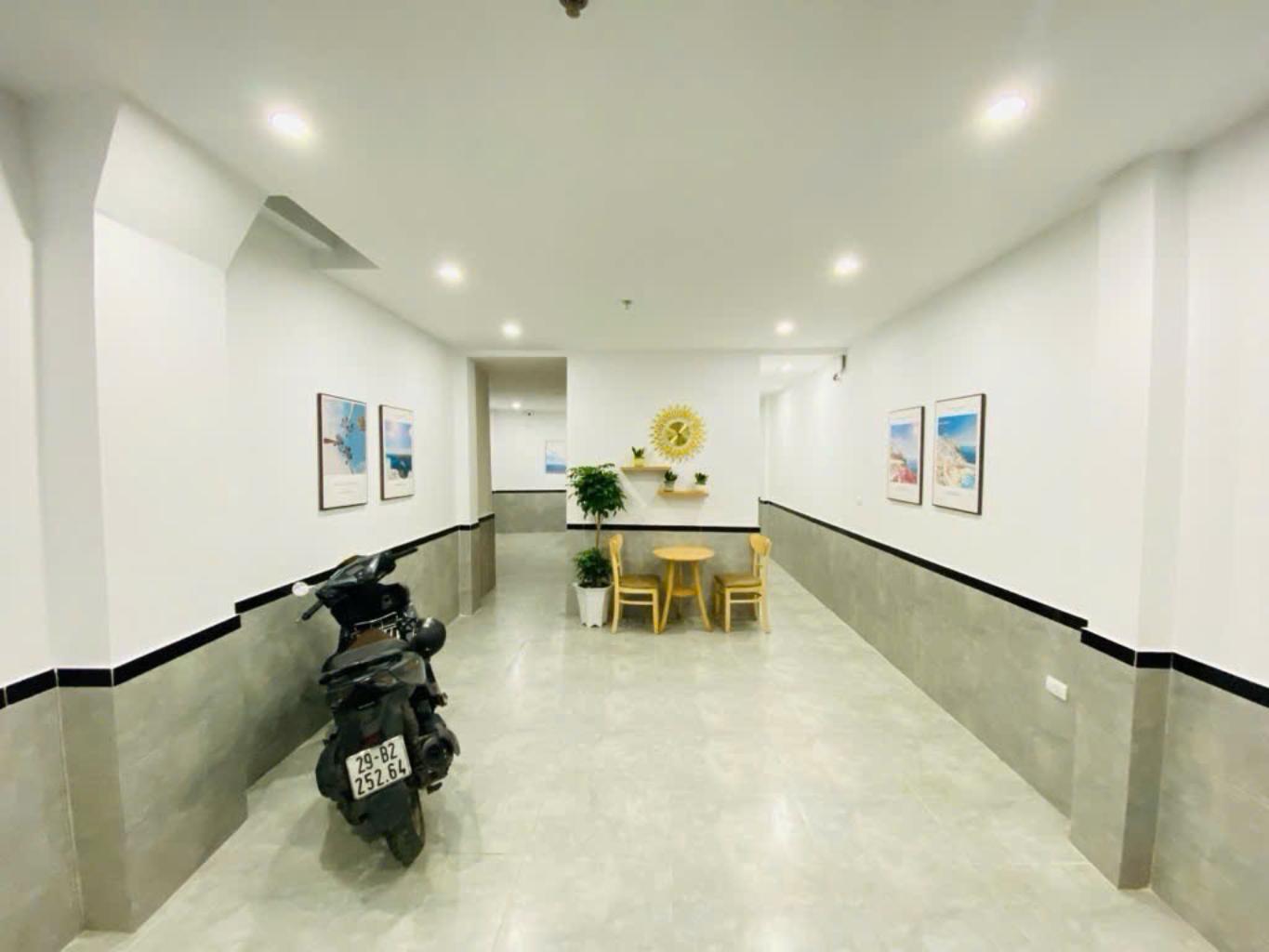 Bán nhà Đê Tô Hoàng - diện tích 60.2m2 7 tầng - Thang máy - giá 18 tỷ