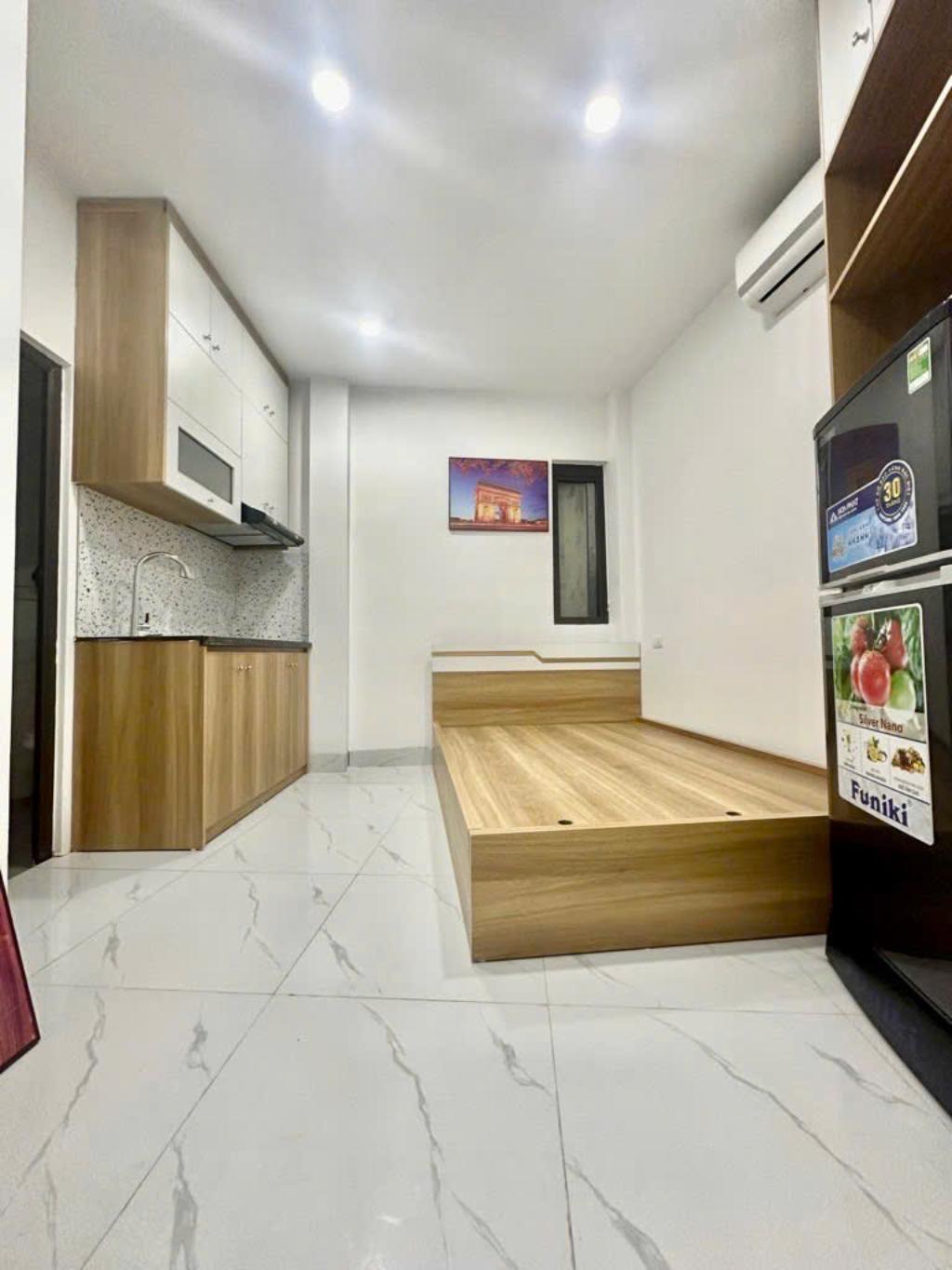 Bán nhà Đê Tô Hoàng - diện tích 60.2m2 7 tầng - Thang máy - giá 18 tỷ