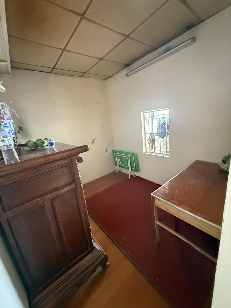 Bán nhà Giải Phóng - diện tích 73m2 3 tầng - ô tô vào nhà - giá 16 tỷ