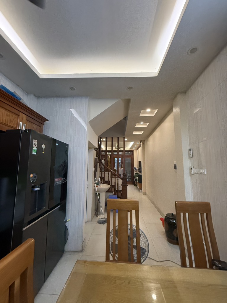 Bán nhà ngõ 180 Trịnh Đình Cửu - 51.7m2 5 tầng - gần mặt phố ô tô tránh - giá 13,5 tỷ