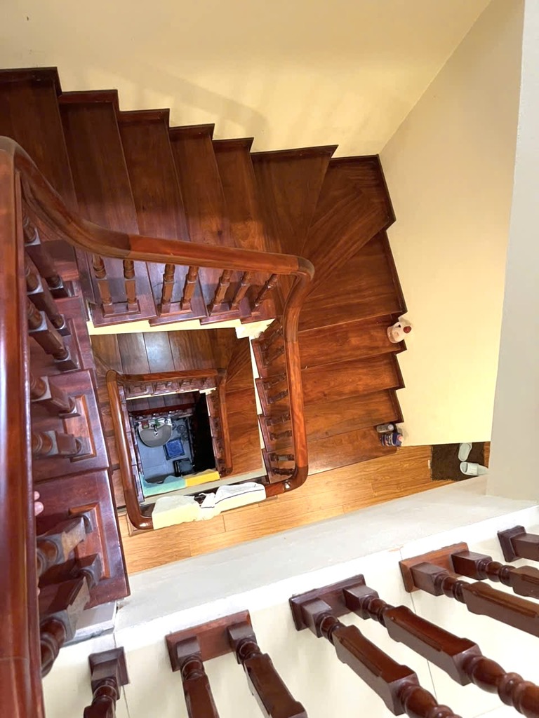 Bán nhà ngõ 180 Trịnh Đình Cửu - 51.7m2 5 tầng - gần mặt phố ô tô tránh - giá 13,5 tỷ