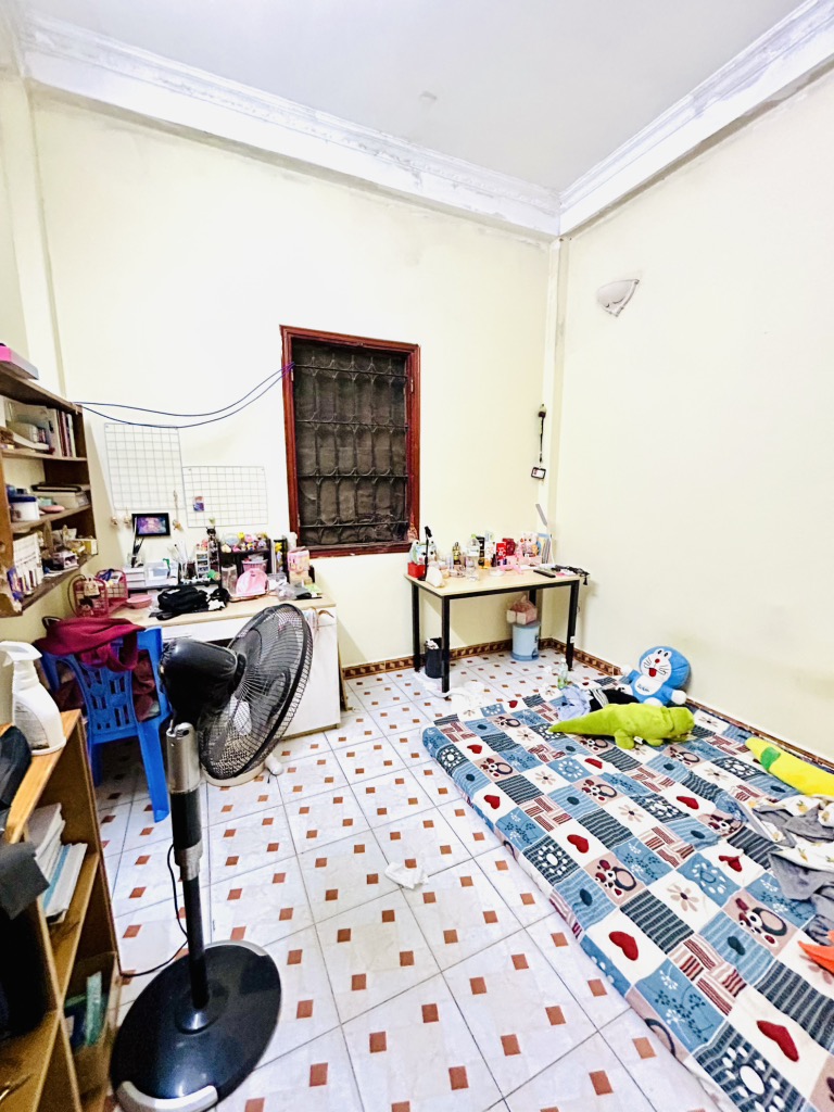 Bán nhà Minh Khai - diện tích 66m2 5 tầng - ô tô đỗ cửa - giá 15 tỷ