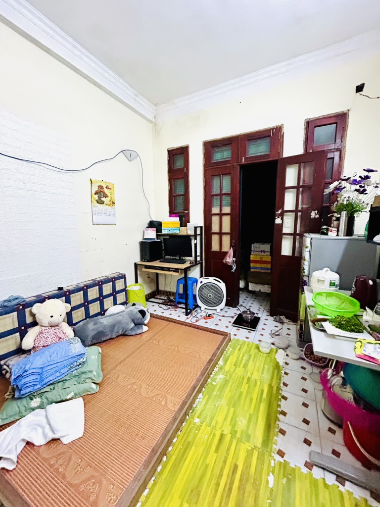 Bán nhà Minh Khai - diện tích 66m2 5 tầng - ô tô đỗ cửa - giá 15 tỷ