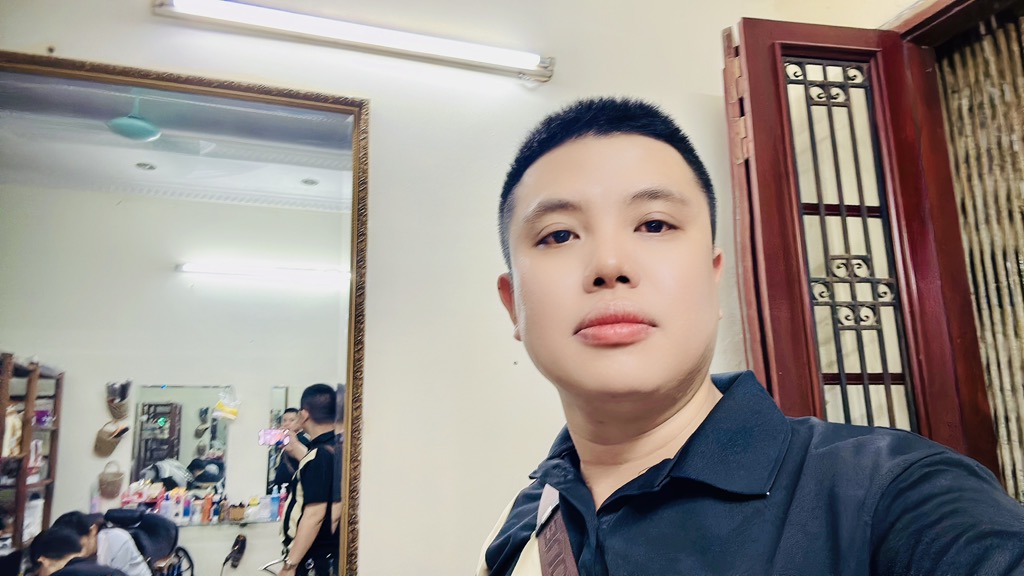 Bán nhà Minh Khai - diện tích 66m2 5 tầng - ô tô đỗ cửa - giá 15 tỷ