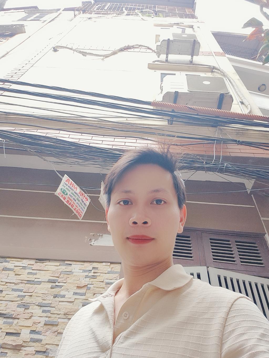 Bán nhà Thái Thịnh - diện tích 42m2 4 tầng - ô tô đỗ cửa - giá 13,6 tỷ