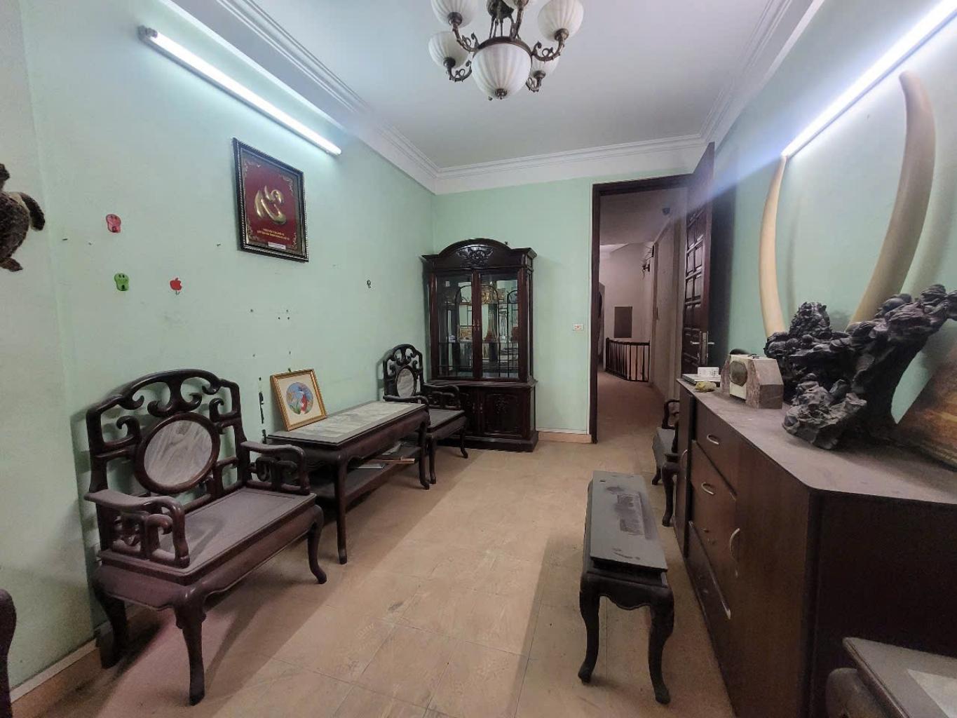 Bán nhà Phương Liệt - diện tích 65.8m2 6 tầng - Ô tô tránh đỗ thoải mái - giá 21,5 tỷ