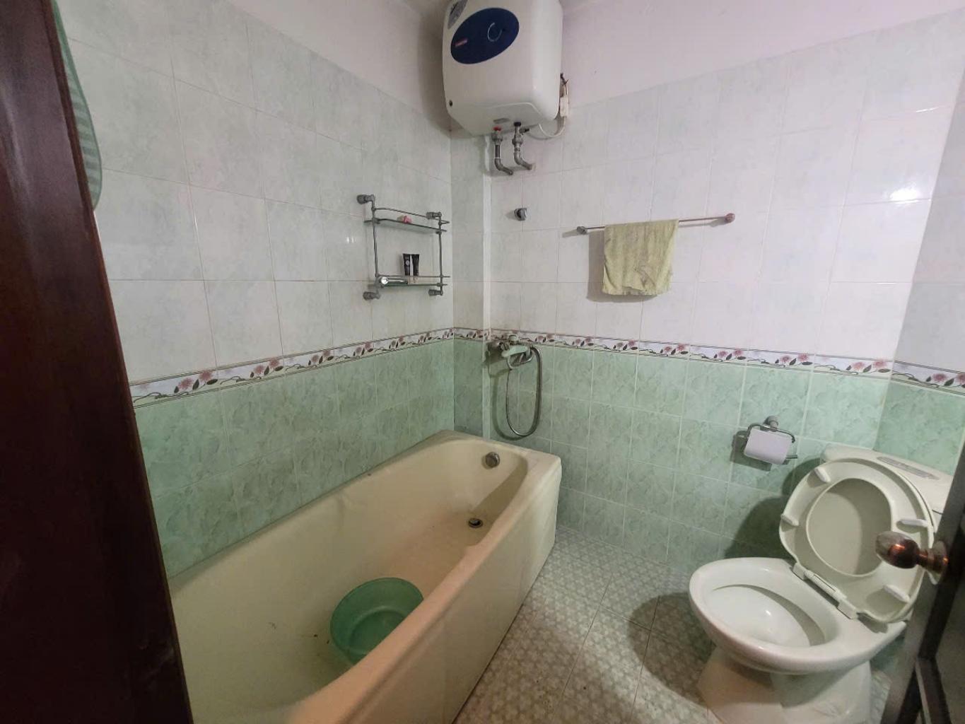 Bán nhà Phương Liệt - diện tích 65.8m2 6 tầng - Ô tô tránh đỗ thoải mái - giá 21,5 tỷ