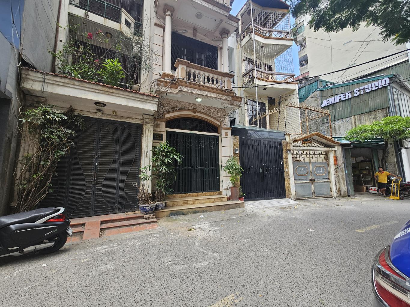 Bán nhà Phương Liệt - diện tích 65.8m2 6 tầng - Ô tô tránh đỗ thoải mái - giá 21,5 tỷ