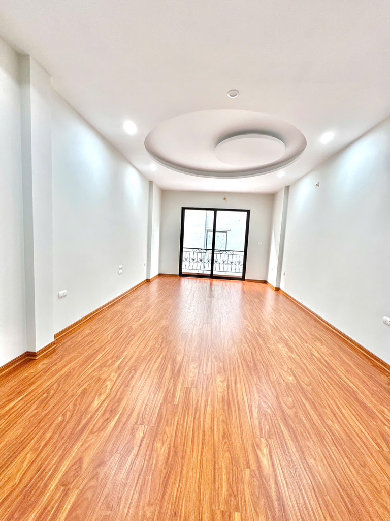 Bán nhà Định Công Thượng - diện tích 51m2 7 tầng - Lô góc, ô tô đỗ cửa - giá 14,6 tỷ