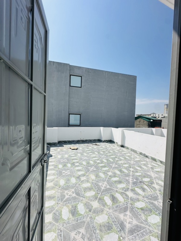 Bán nhà Định Công Thượng - diện tích 50m2 7 tầng - Ô tô đỗ cổng - giá 14,6 tỷ