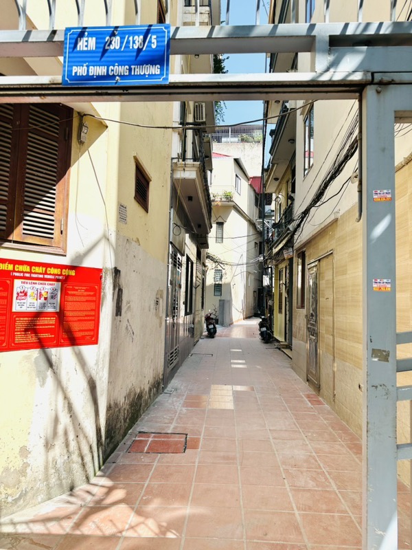 Bán nhà Định Công Thượng - diện tích 50m2 7 tầng - Ô tô đỗ cổng - giá 14,6 tỷ