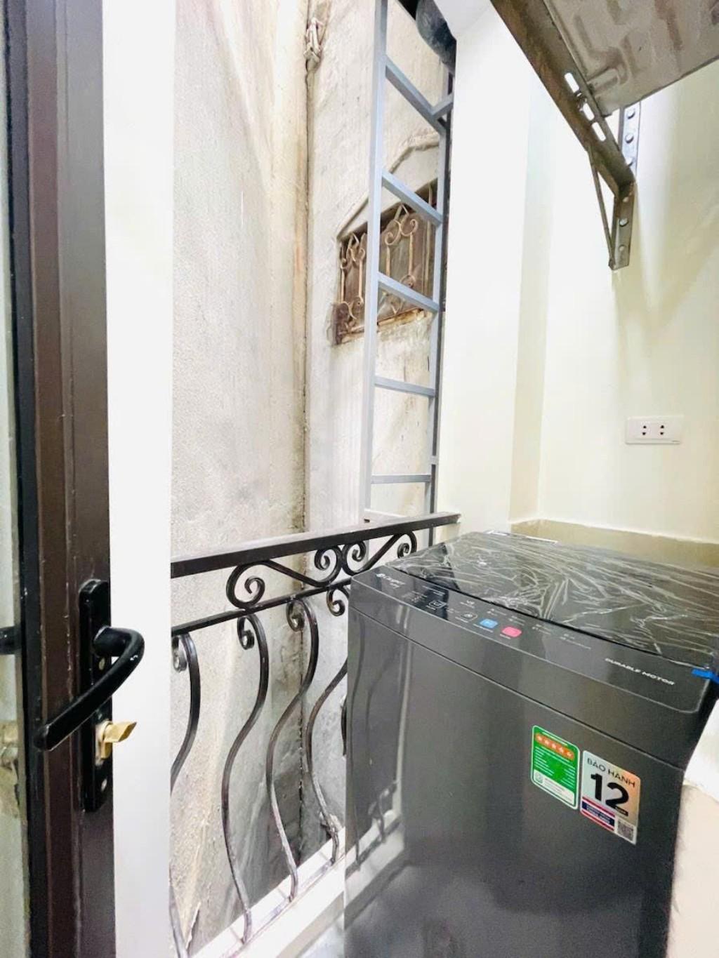 Bán nhà Thổ Quan - diện tích 47m2 5 tầng - Thang máy - giá 9,8 tỷ