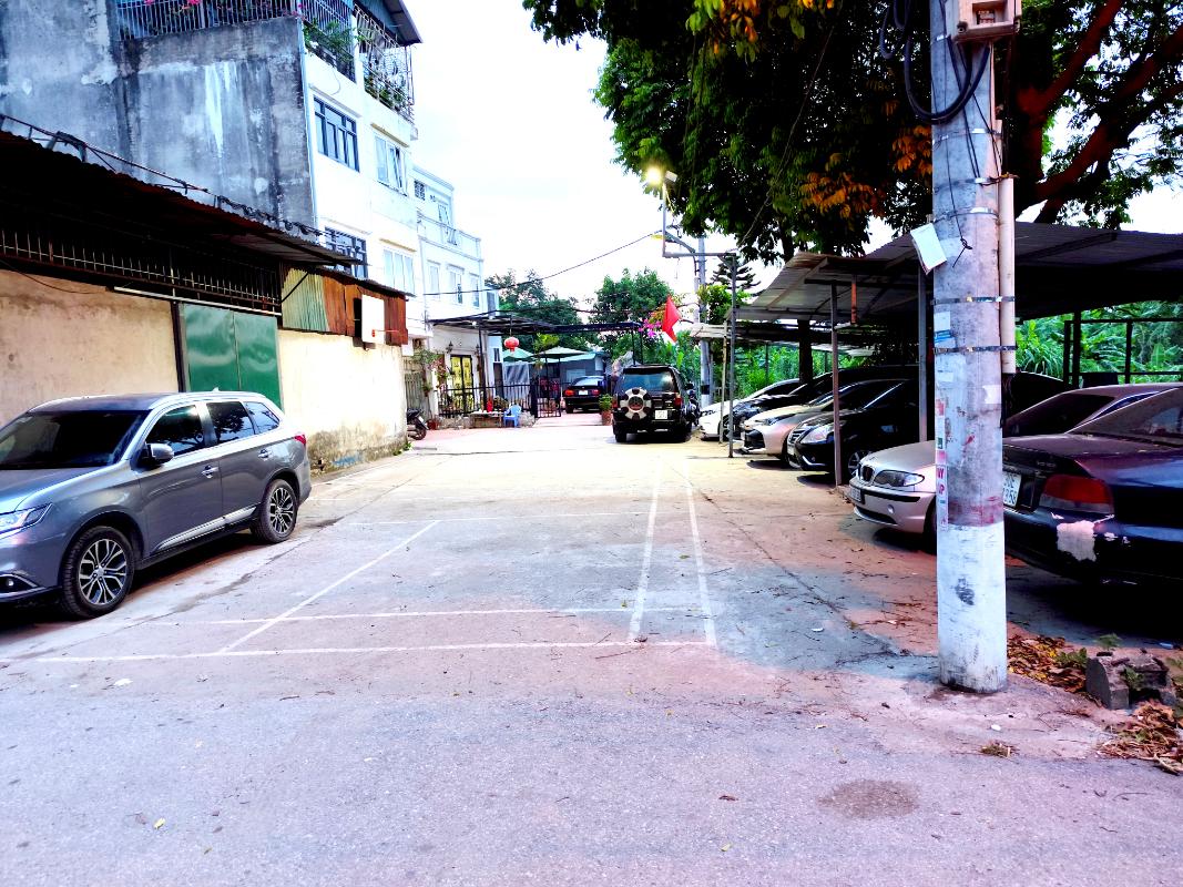 Bán đất tặng nhà Thúy Lĩnh nhỉnh 9 tỷ - 84m2 sổ đỏ - mặt tiền 4m - ô tô tải đỗ cửa
