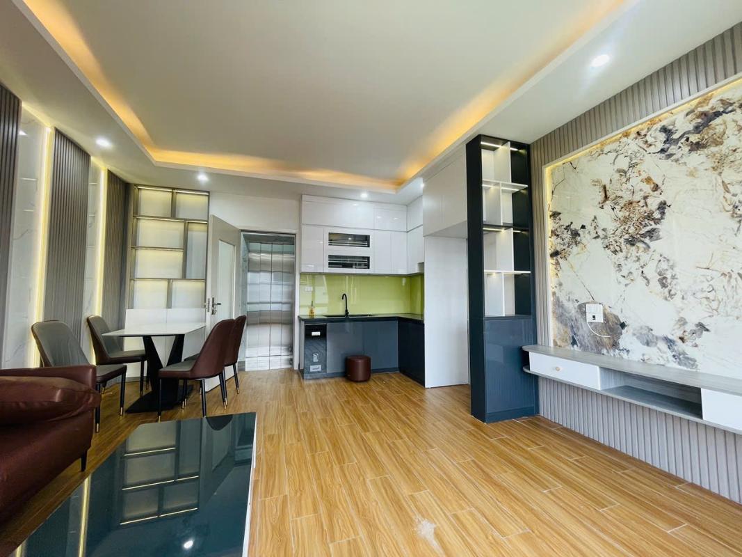 Bán nhà Vũ Tông Phan - diện tích 32m2 7 tầng - Kinh doanh - giá 13 tỷ