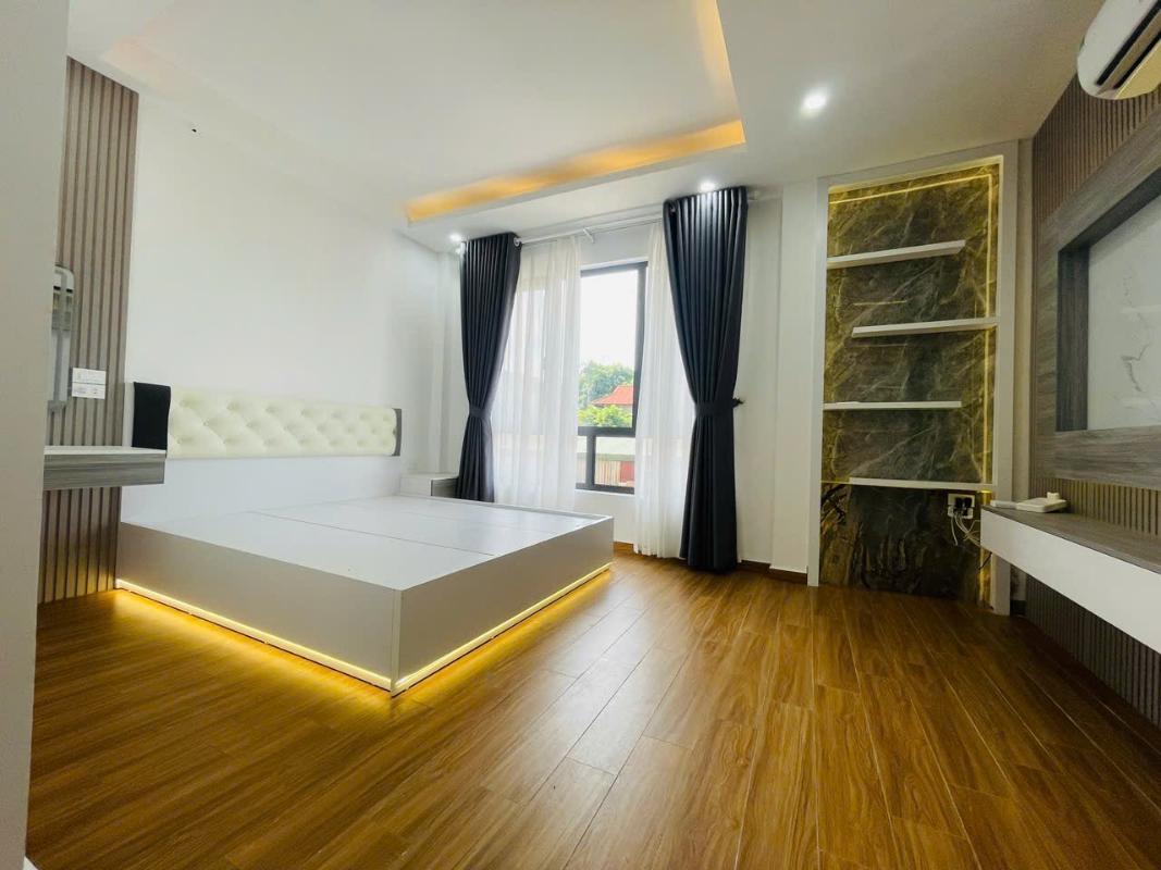 Bán nhà Vũ Tông Phan - diện tích 32m2 7 tầng - Kinh doanh - giá 13 tỷ