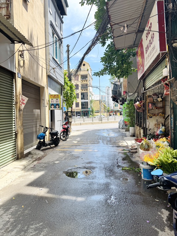 Bán nhà Vũ Hữu - diện tích 48m2 3 tầng - MẶT PHỐ - KINH DOANH - giá 17,3 tỷ