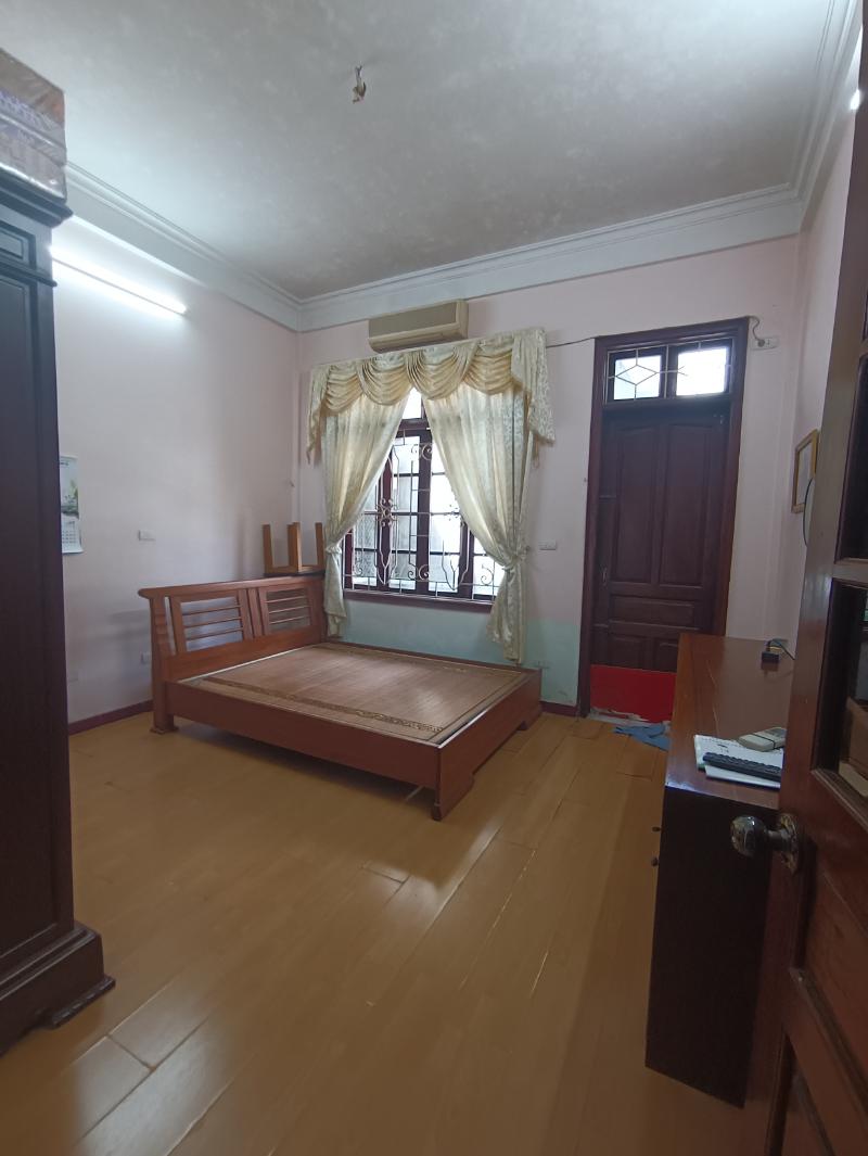 Bán nhà Khương Thượng - diện tích 55m2 5 tầng - Nhà mặt phố, 2 mặt thoáng - giá 15,8 tỷ