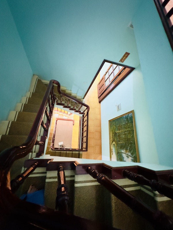 Bán nhà Bùi Xương Trạch - diện tích 82m2 3 tầng - Ô TÔ TRÁNH - giá 18,5 tỷ