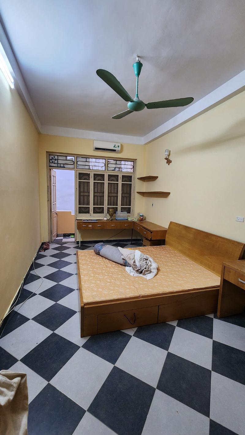 Bán nhà Trung Liệt - diện tích 51.9m2 4 tầng - 2 mặt thoáng - giá 14,8 tỷ