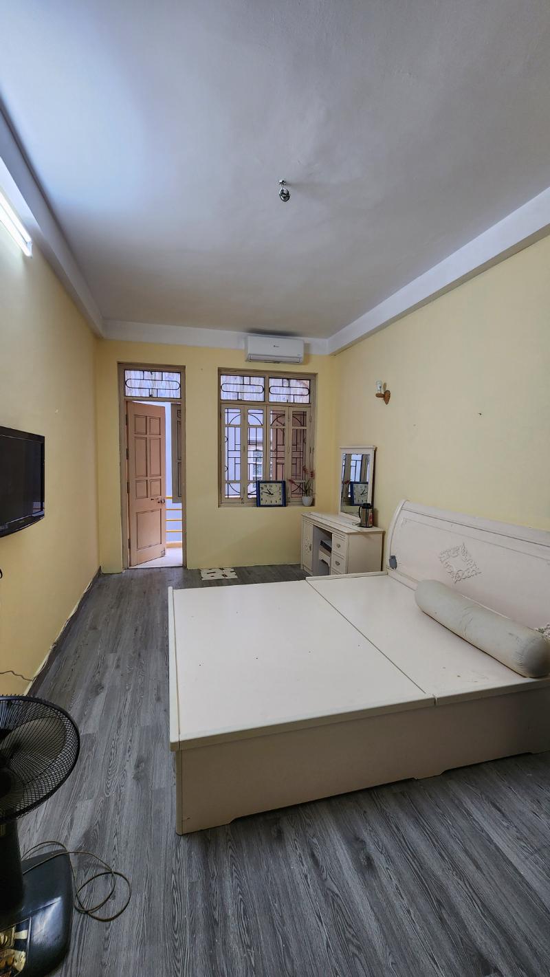 Bán nhà Trung Liệt - diện tích 51.9m2 4 tầng - 2 mặt thoáng - giá 14,8 tỷ