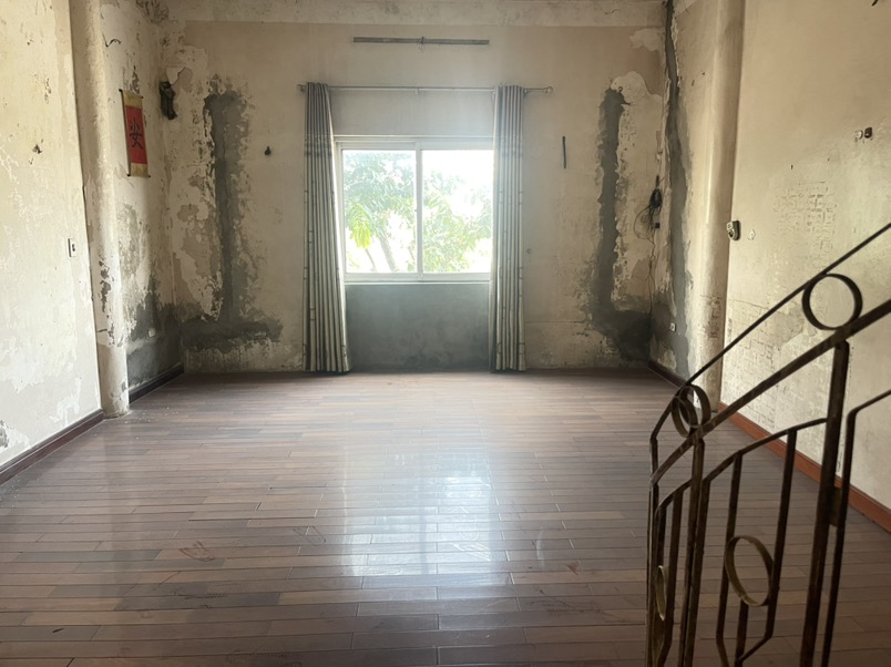 Bán nhà Giải Phóng - diện tích 50m2 5 tầng - Mặt phố kinh doanh - giá 22 tỷ