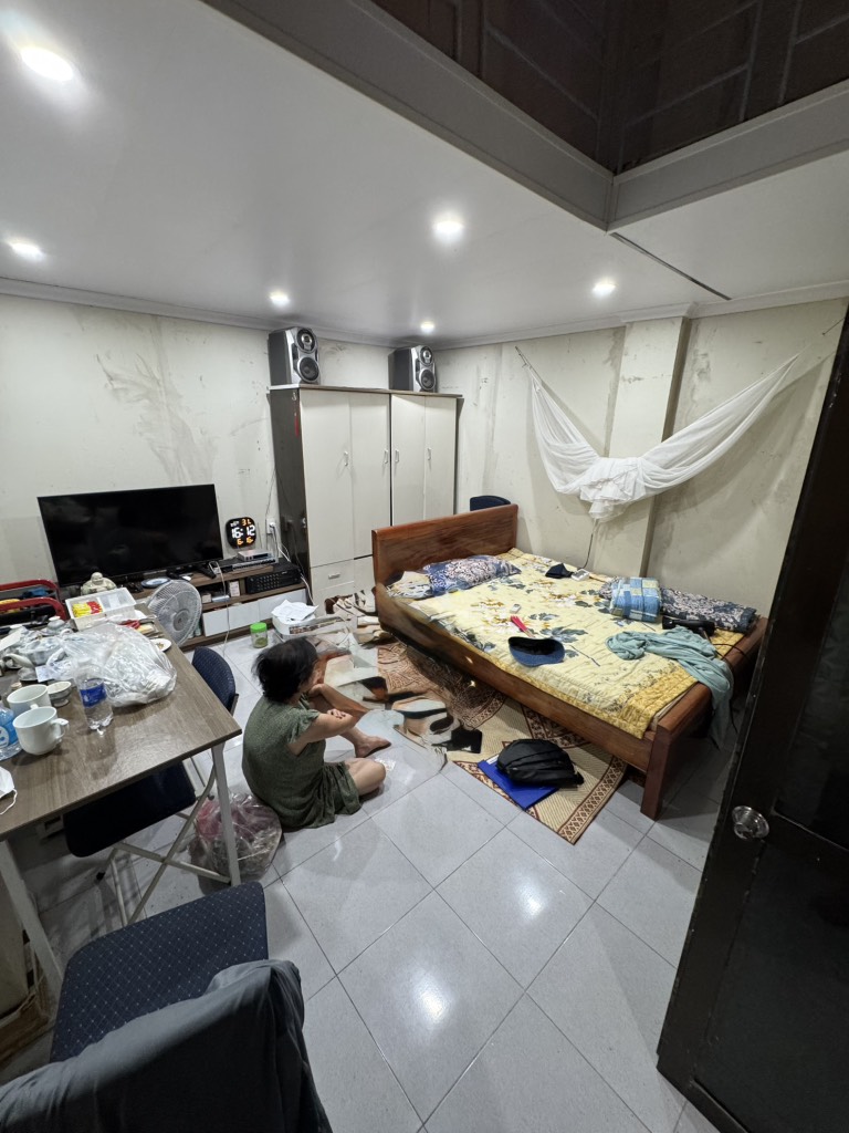 Bán nhà Minh Khai - diện tích 50m2 3 tầng - Ngõ thông thoáng - giá 6,68 tỷ