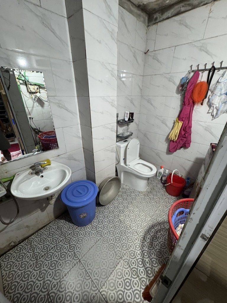 Bán nhà Minh Khai - diện tích 50m2 3 tầng - Ngõ thông thoáng - giá 6,68 tỷ