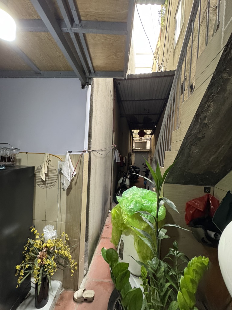 Bán nhà Minh Khai - diện tích 50m2 3 tầng - Ngõ thông thoáng - giá 6,68 tỷ