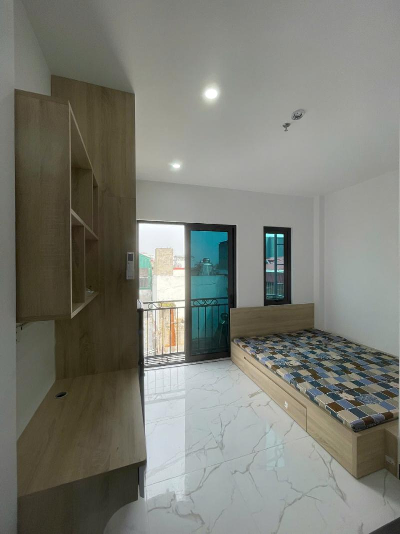 Bán nhà Định Công Thượng - diện tích 67.2m2 7 tầng - Căn hộ dịch vụ 15 phòng khép kín - giá 17,5 tỷ