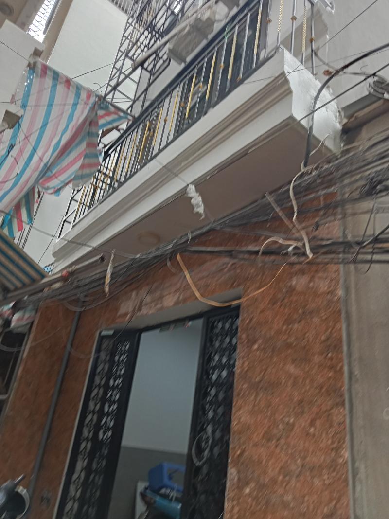 Bán nhà Định Công Thượng - diện tích 67.2m2 7 tầng - Căn hộ dịch vụ 15 phòng khép kín - giá 17,5 tỷ