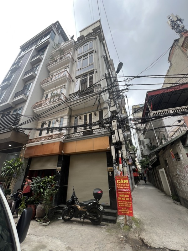 Bán nhà Giáp Bát - diện tích 51m2 6 tầng - Lô góc thông ô tô - giá 17,5 tỷ