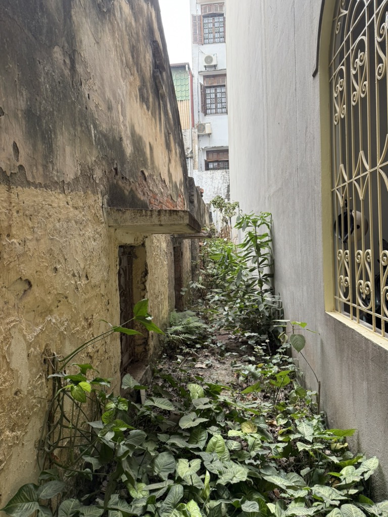 Bán nhà Hồ Đắc Di - diện tích 103m2 1 tầng - Lõi Đống Đa - giá 17,5 tỷ