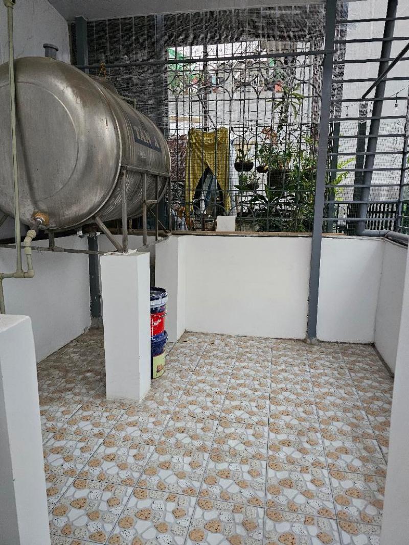 Bán nhà Khâm Thiên nhỉnh 6 tỷ  - 46m2 3 tầng - gần phố, nhà mới đẹp, nội thất xịn