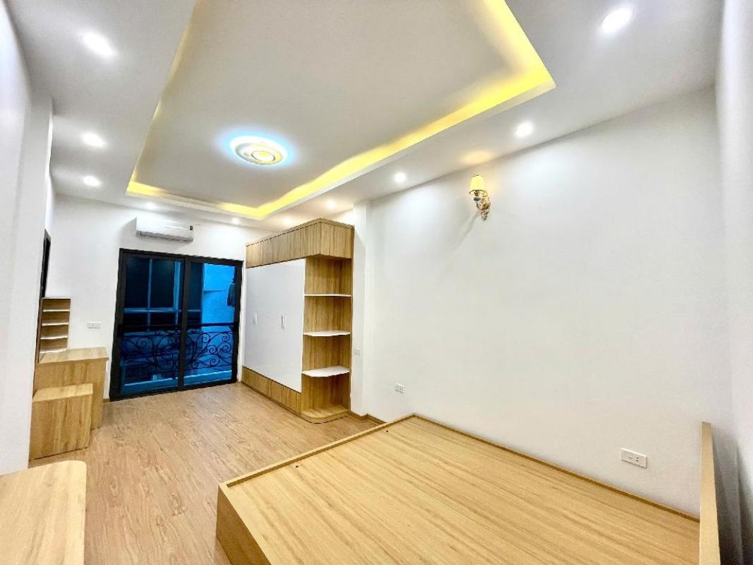 Bán nhà Khâm Thiên nhỉnh 6 tỷ  - 46m2 3 tầng - gần phố, nhà mới đẹp, nội thất xịn