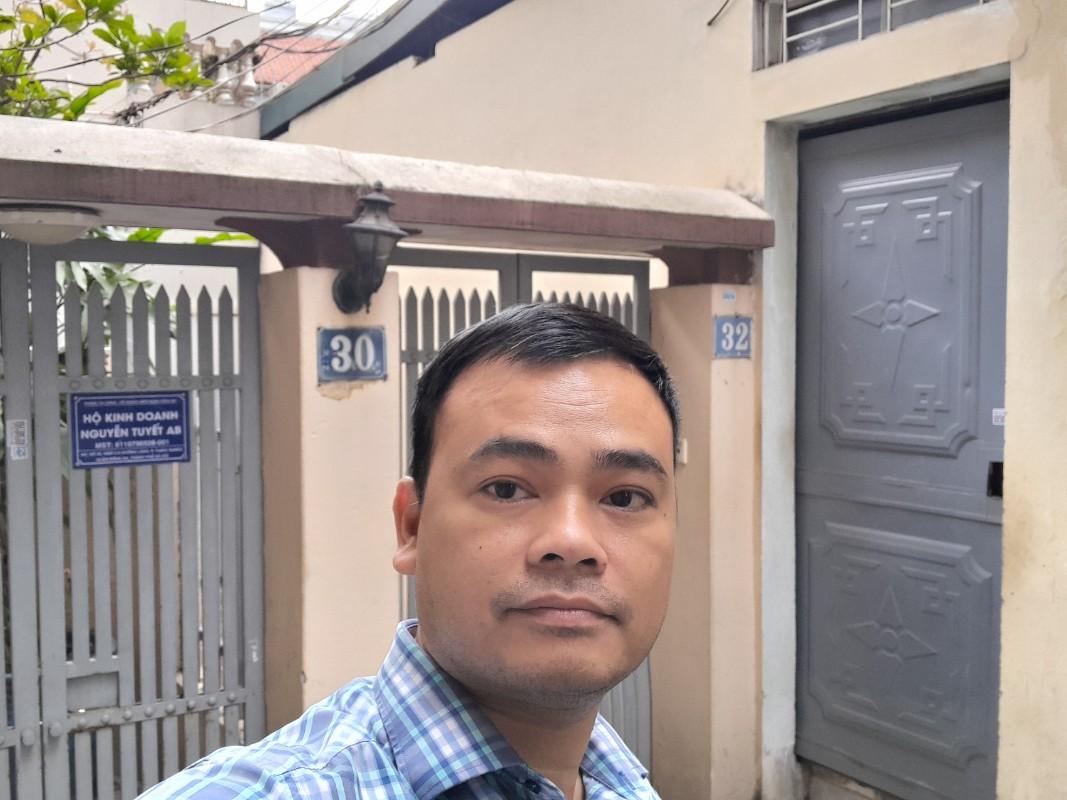 Bán nhà Đường Láng - diện tích 92.6m2 2 tầng - gần ô tô - giá 13,4 tỷ