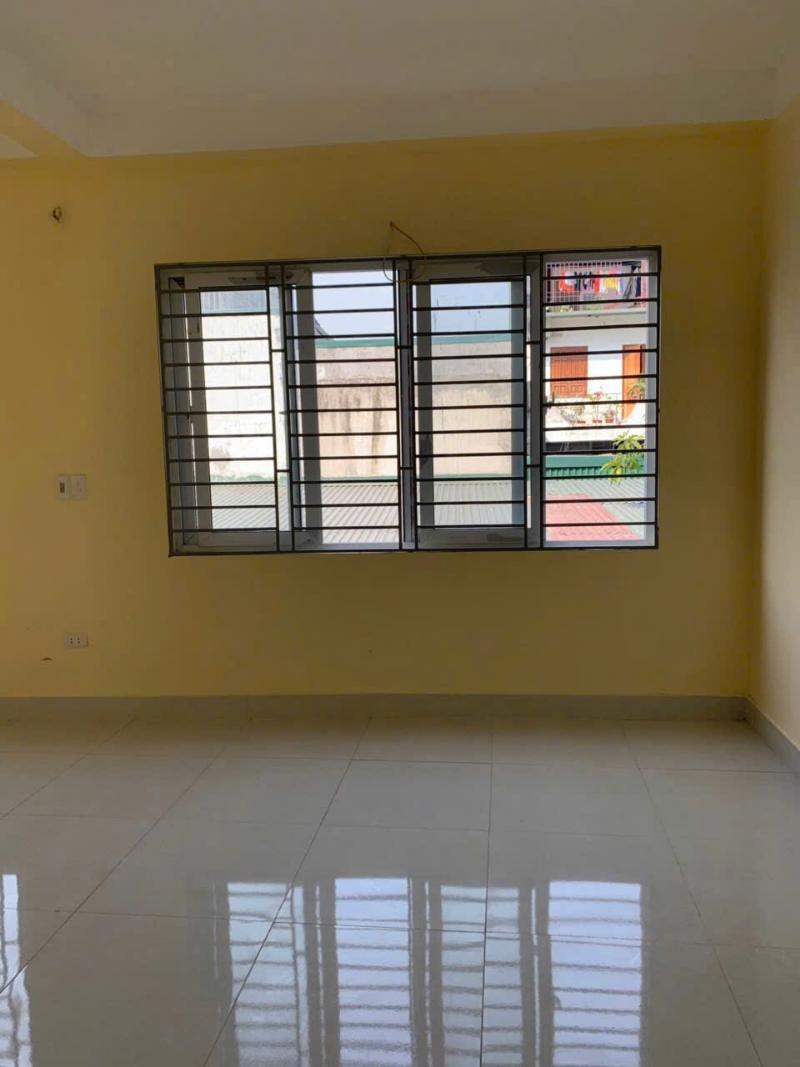 Bán nhà Định Công Hạ - diện tích 39m2 4 tầng - ô tô tránh - giá 4,2 tỷ