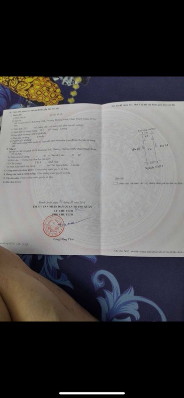 Bán nhà Khương Đình - diện tích 35m2 4 tầng - nhà cũ xây chắc chắn - giá 7,6 tỷ