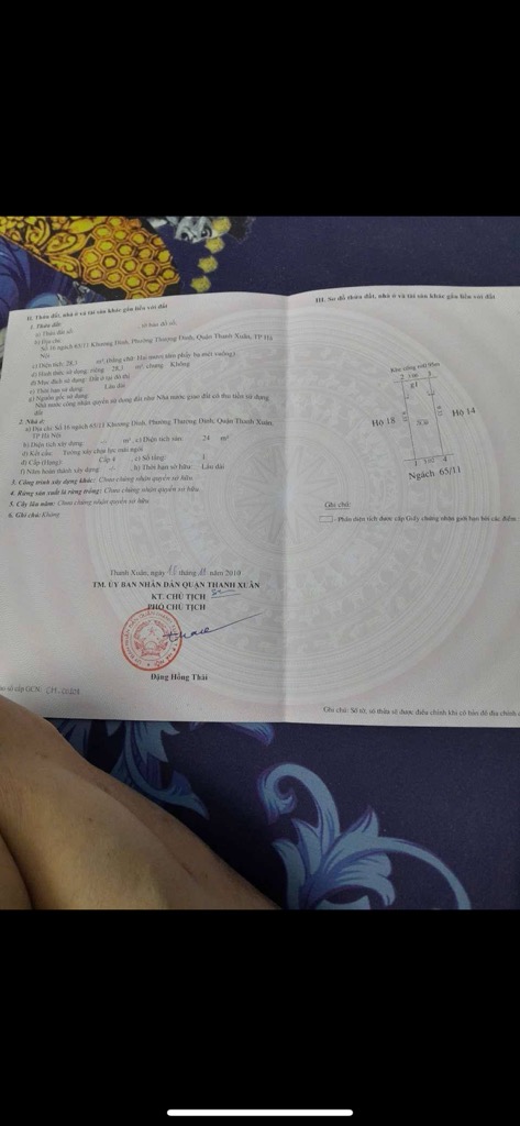 Bán nhà Khương Đình - diện tích 35m2 4 tầng - nhà cũ xây chắc chắn - giá 7,6 tỷ