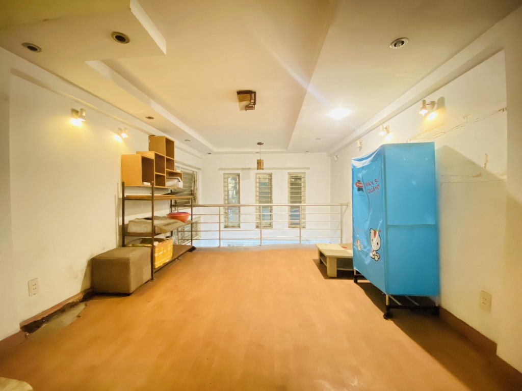 Bán nhà Cống Trắng - diện tích 25.4m2 5 tầng - Lô góc 2 mặt thoáng - giá 7,5 tỷ