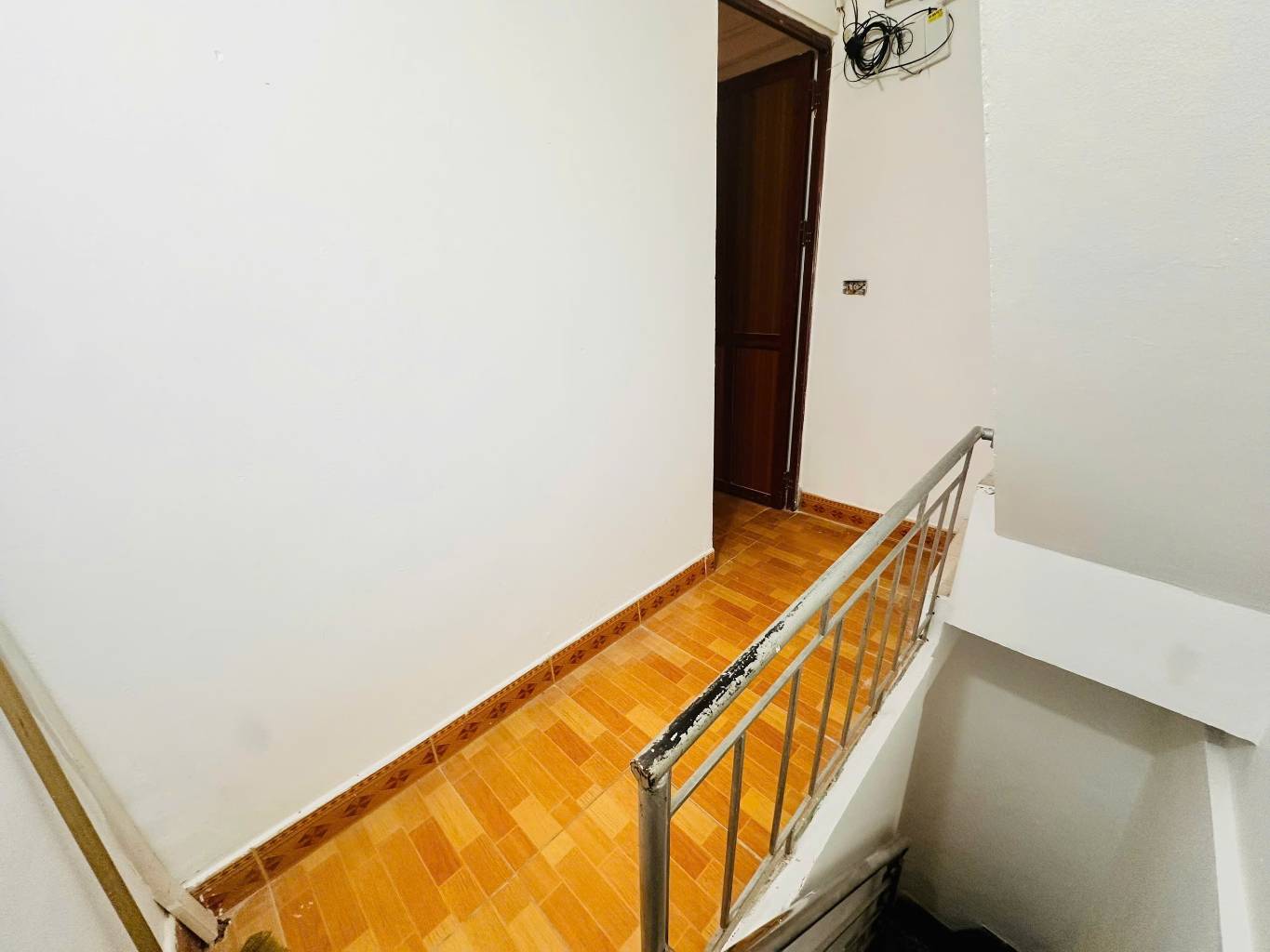 Bán nhà Hồng Mai - diện tích 39,5m2 3 tầng - Nhà phố hiếm bán - giá 5,35 tỷ