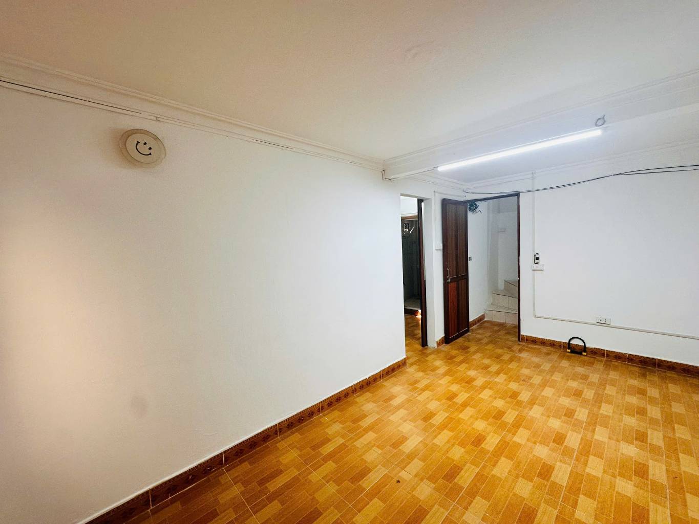 Bán nhà Hồng Mai - diện tích 39,5m2 3 tầng - Nhà phố hiếm bán - giá 5,35 tỷ