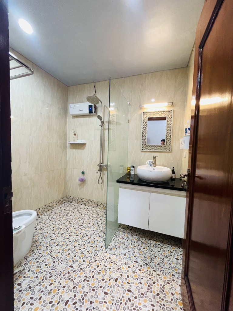 Bán nhà Hạ Đình - diện tích 206m2 1 tầng - Căn góc thoáng tứ phía - giá 10,5 tỷ