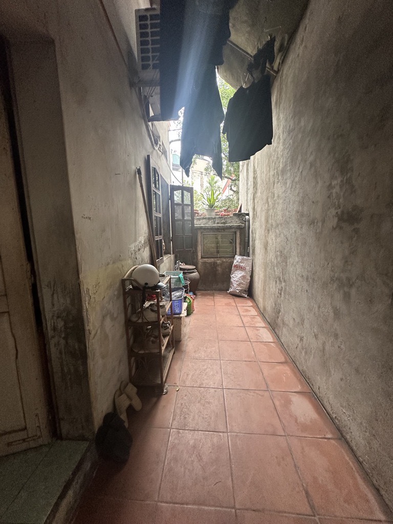 Bán nhà Hoàng mai - diện tích 80m2 1 tầng - Ô tô đỗ cửa - giá 14,2 tỷ