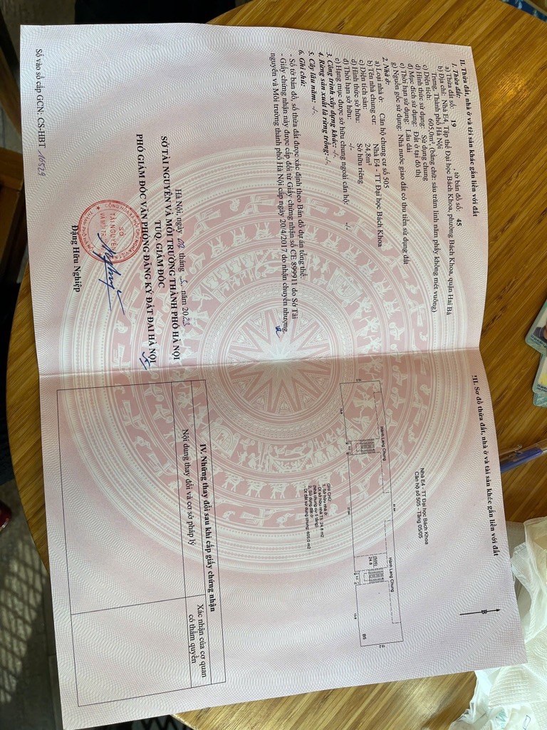 Bán nhà Hòa Bình - diện tích 12m2 4 tầng - Khung cột - giá 3,8 tỷ