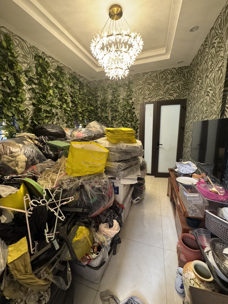 Bán nhà Nguyễn Khuyến - diện tích 32,9m2 3 tầng - Khu trung tâm nhiều tiện ích - giá 5,5 tỷ