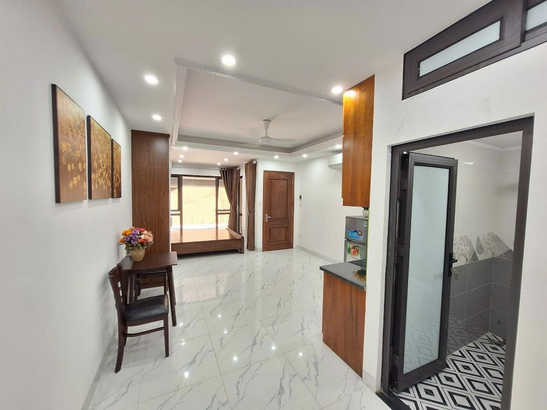 Bán nhà Nguyễn Chính - diện tích 84m2 8 tầng - Ô TÔ - giá 22 tỷ