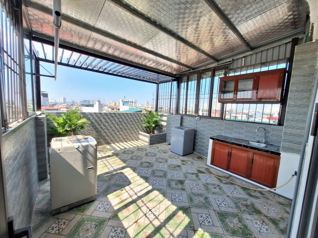 Bán nhà Nguyễn Chính - diện tích 84m2 8 tầng - Ô TÔ - giá 22 tỷ