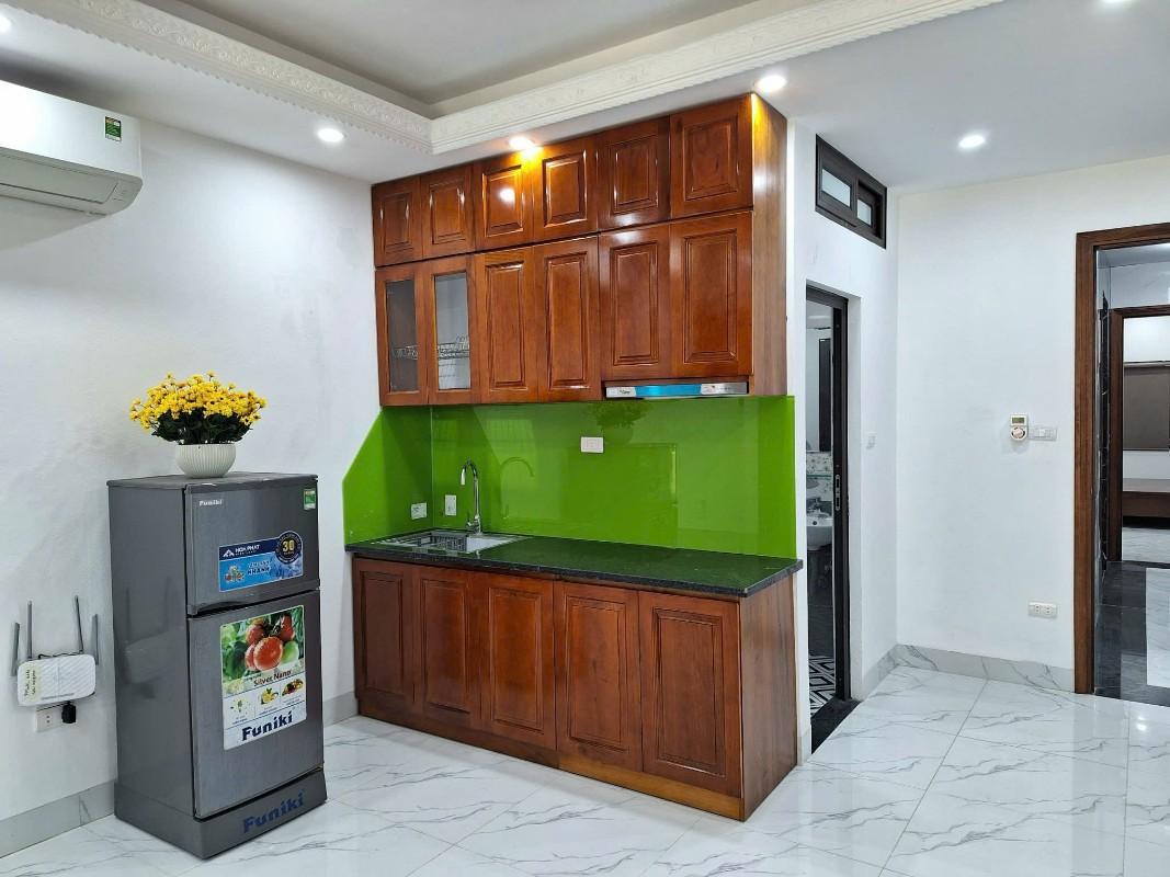 Bán nhà Nguyễn Chính - diện tích 84m2 8 tầng - Ô TÔ - giá 22 tỷ