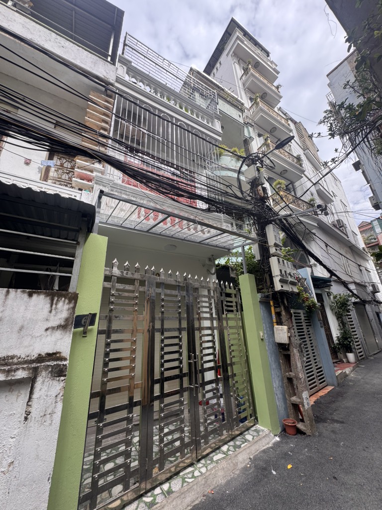 Bán nhà Nguyễn Ngọc Nại - diện tích 52.4m2 3 tầng - Ô tô 5 tạ lùi cửa - giá 16,15 tỷ
